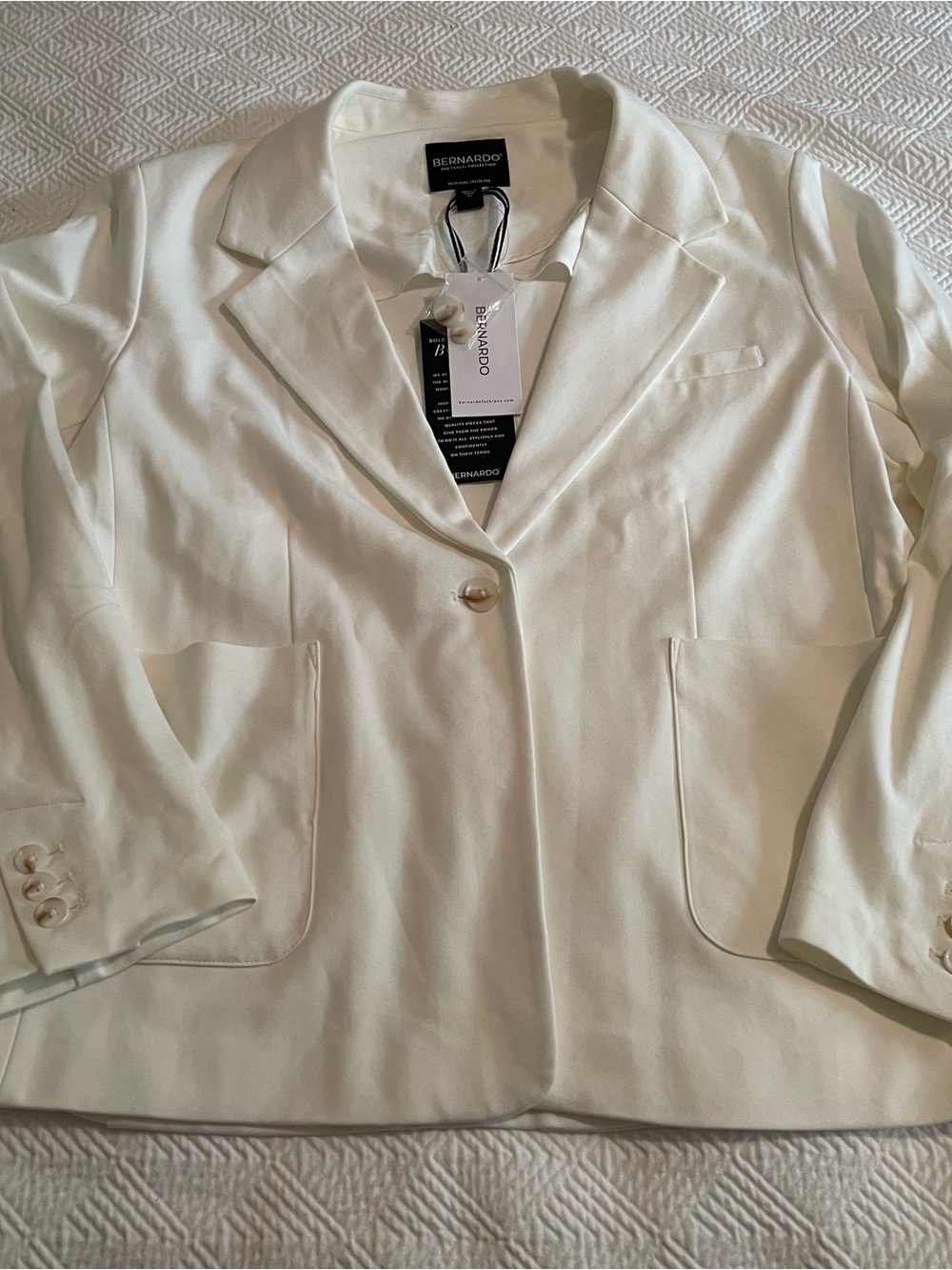 NWT Bernardo Travel Collection White Single Button Blazer XL Stretch Workwear